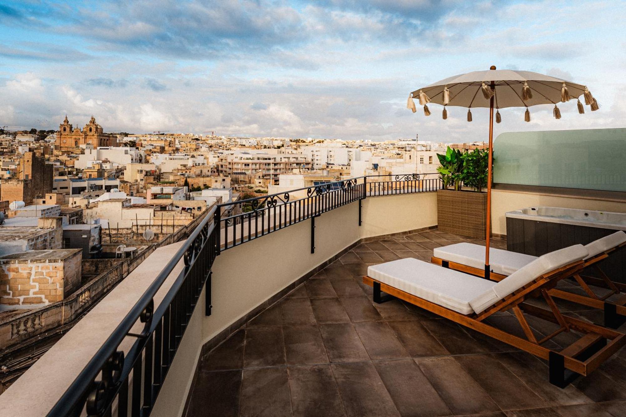 Royale Sainte Helene Boutique Hotel Birkirkara Dış mekan fotoğraf